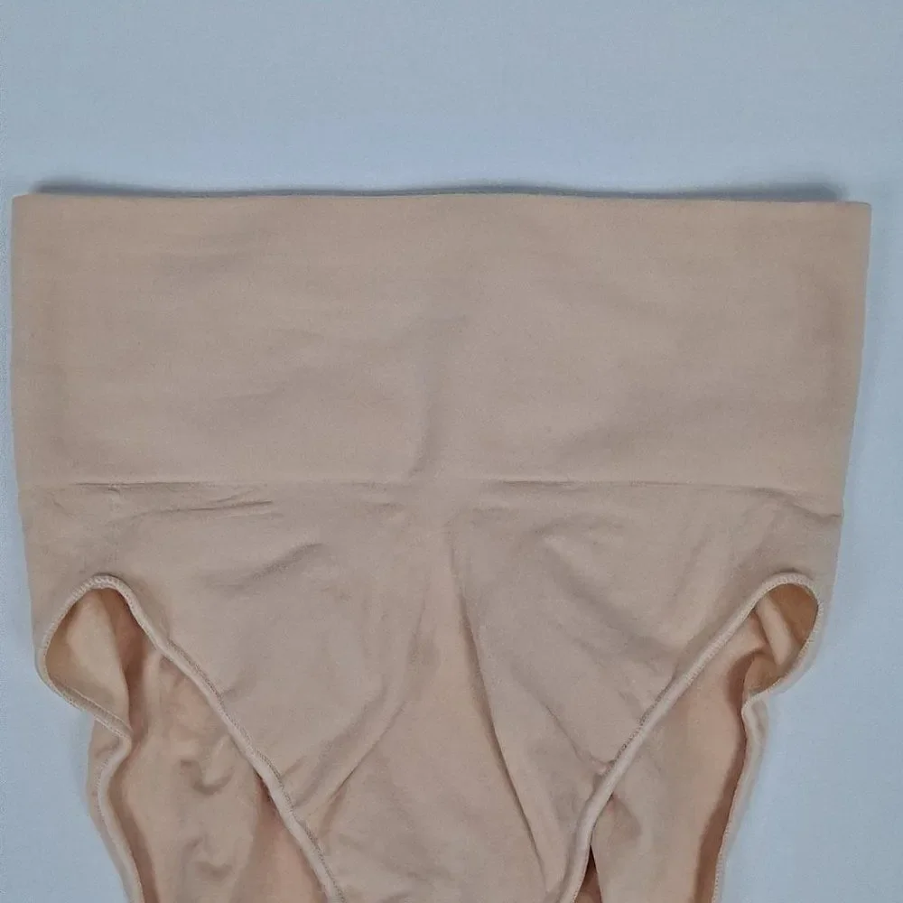 Skims High Waist bonded shapewear NWOT‎
